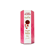 أكواب الشاي الأسود بالرمان